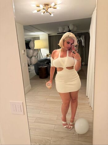 Full leaked Bebe rexha page private photo