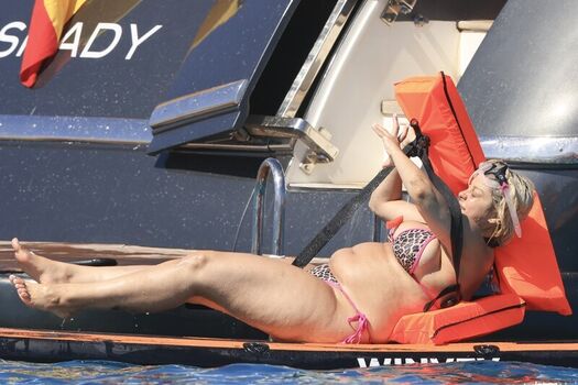 Full leaked Bebe rexha private photo