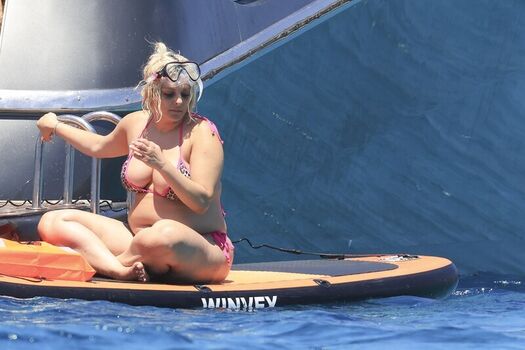 Full leaked Bebe rexha private photo