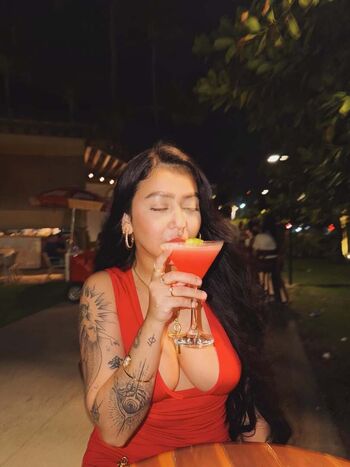 Full leaked Beca barreto private photo