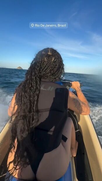 Full leaked Beca barreto private photo