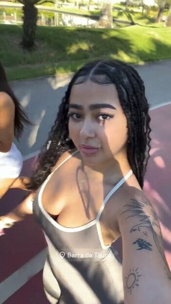 Full leaked Beca barreto private photo
