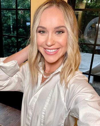 Becca Tobin