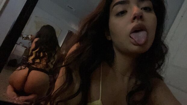 Full leaked Beccanslayzz private photo