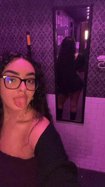 Full leaked Beccanslayzz private photo