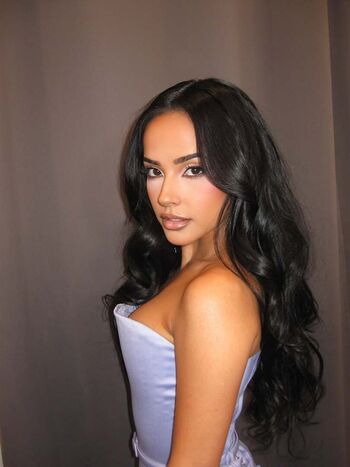 Becky G