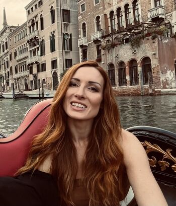 Full leaked Becky lynch private photo