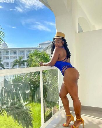 Full leaked Beckybrowngurl private photo