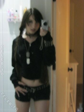 Full leaked Beebee page private photo
