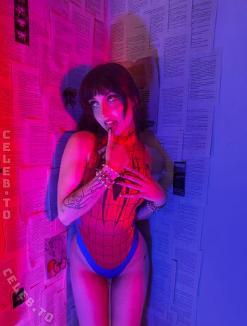 Full leaked Beebee page private photo