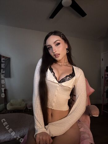 Full leaked Beebee private photo