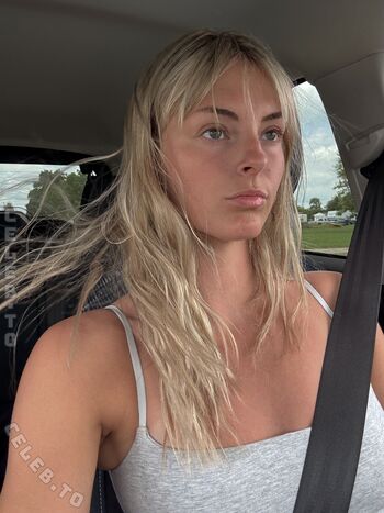 Full leaked Beez asmr page private photo