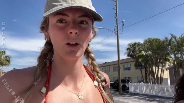 Full leaked Beez asmr private photo