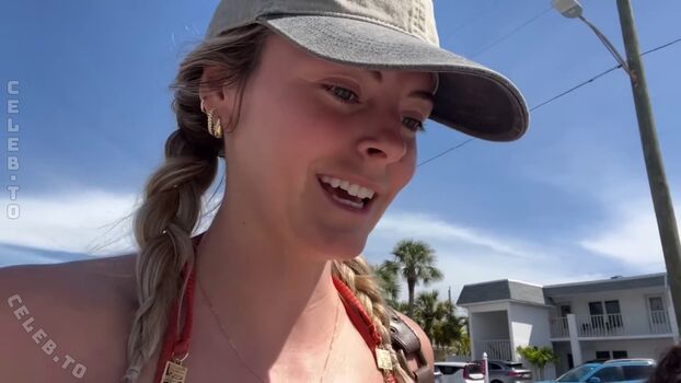 Full leaked Beez asmr private photo