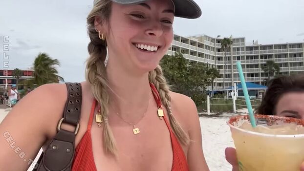 Full leaked Beez asmr private photo