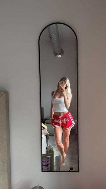 Full leaked Beez asmr private photo