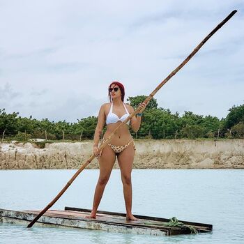 Full leaked Bel cosplay private photo