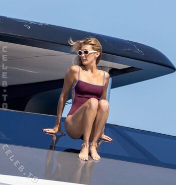 Full leaked Bella hadid private photo