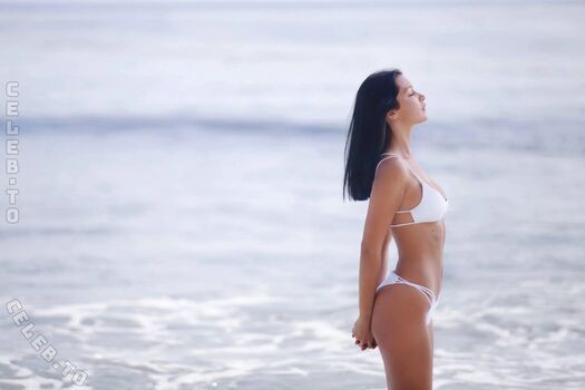 Full leaked Bella hadid private photo