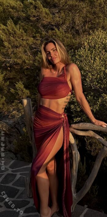 Full leaked Bella kraus private photo