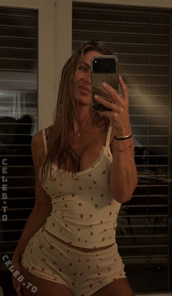 Full leaked Bella kraus private photo