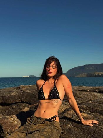 Full leaked Bella pinheiro private photo