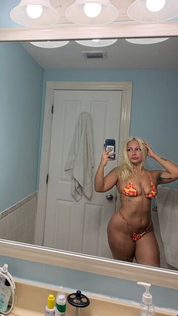 Full leaked Bella thiccc page private photo