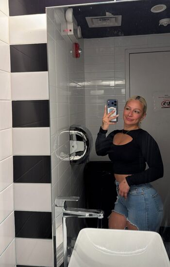 Full leaked Bella thiccc private photo