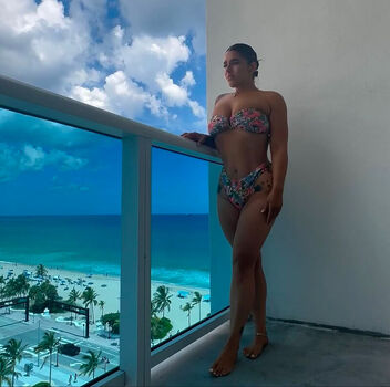 Bellabarbellz