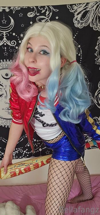 Full leaked Bellafangz private photo