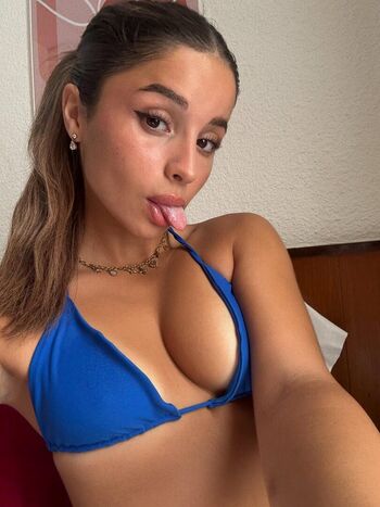 Full leaked Bellaniof private photo