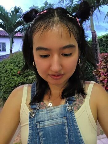 Full leaked Bellemiumiu private photo
