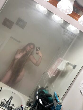 Full leaked Bemby bee private photo