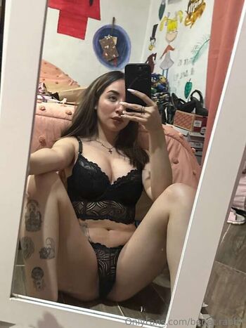 Full leaked Benet rabbit page private photo