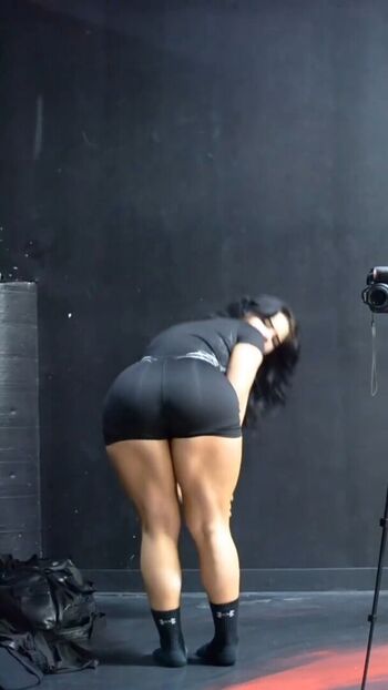 Full leaked Bent over page private photo