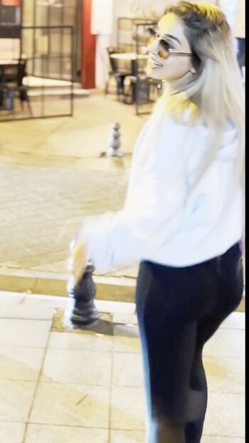 Full leaked Benvivien private photo