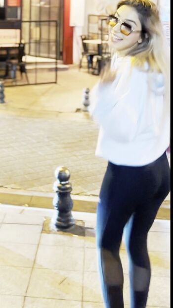 Full leaked Benvivien private photo