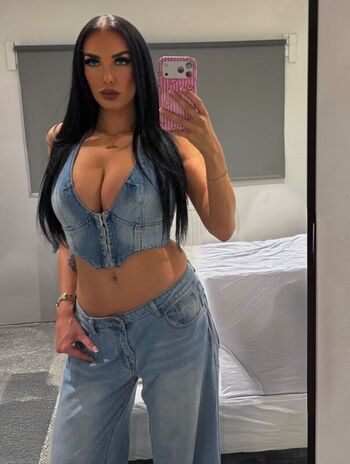 Full leaked Beth gibson private photo
