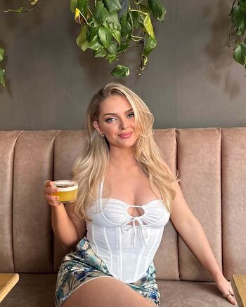 Full leaked Beth mae private photo