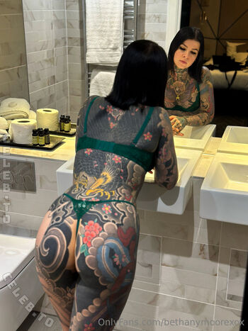 Full leaked Bethany moore page private photo