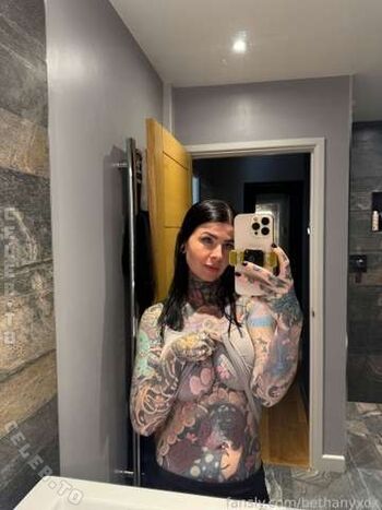Full leaked Bethany moore page private photo
