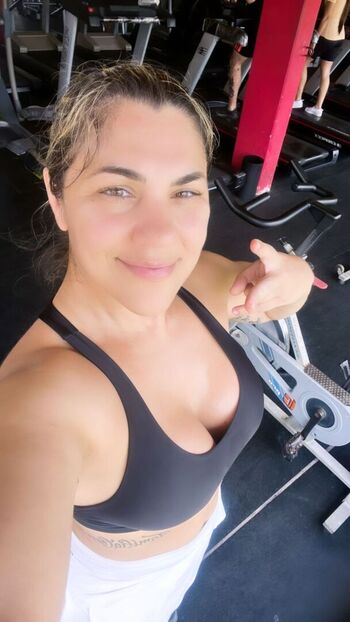 Bethe Correia