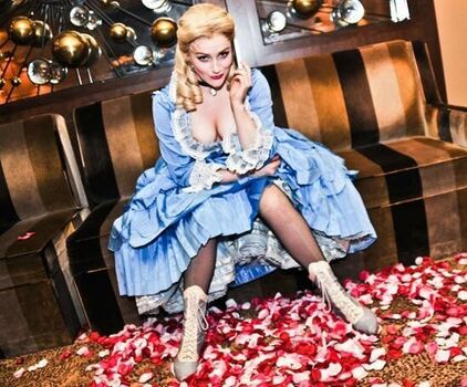 Full leaked Betsy wolfe private photo