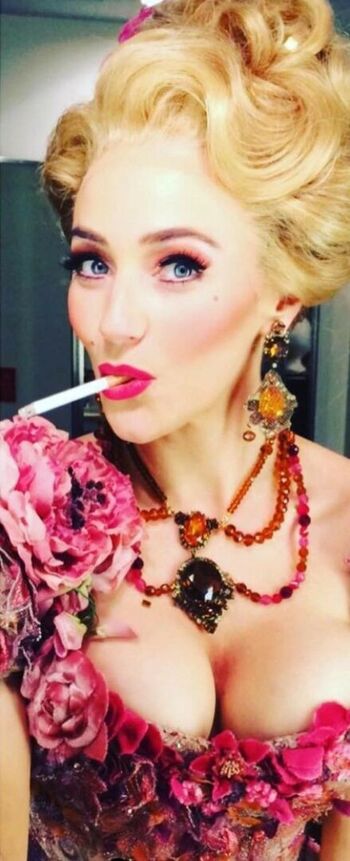 Full leaked Betsy wolfe private photo