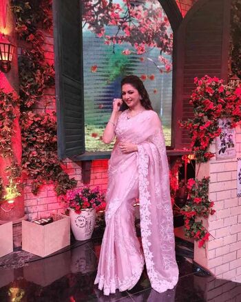 Full leaked Bhagyashree private photo