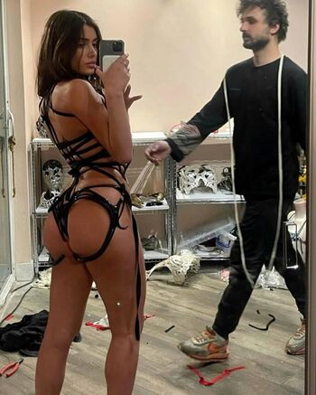 Full leaked Bianca censori private photo