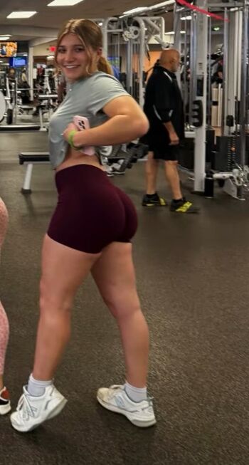 Full leaked Bigcomfycouch private photo