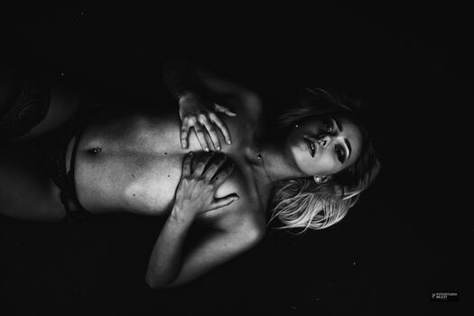 Full leaked Bild private onlyfans photo