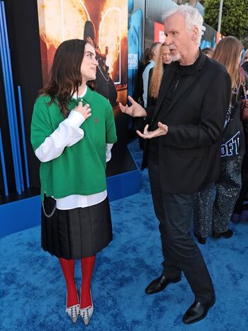 Full leaked Billie eilish page private photo