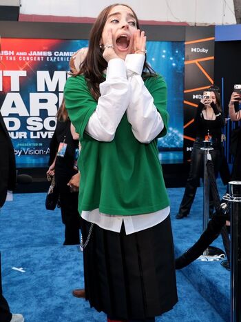 Full leaked Billie eilish private photo